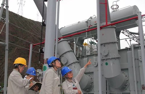 在特殊地點(diǎn)送電,電工好幾次想吐